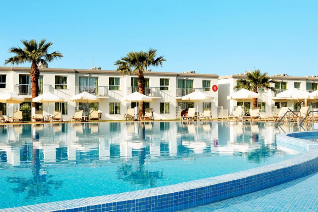 Sunprime Ayia Napa Suites - Adults Only Esterno foto